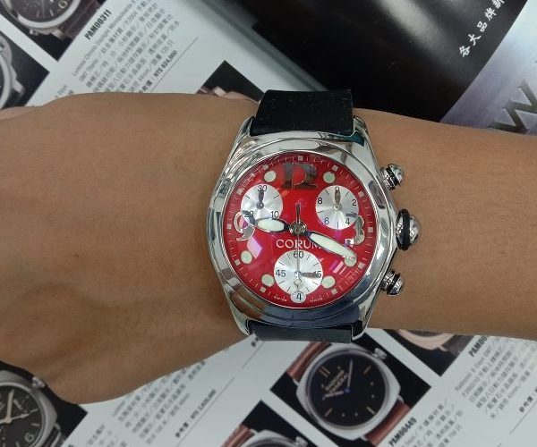 台中流當手錶拍賣 原裝 CORUM 崑崙 泡泡錶 計時 紅面 石英 男女錶 9成5新 盒單齊 喜歡價可議 ZR498